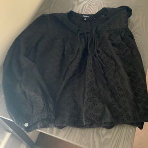 Madewell Black Flowy Eyelet Top - 3x